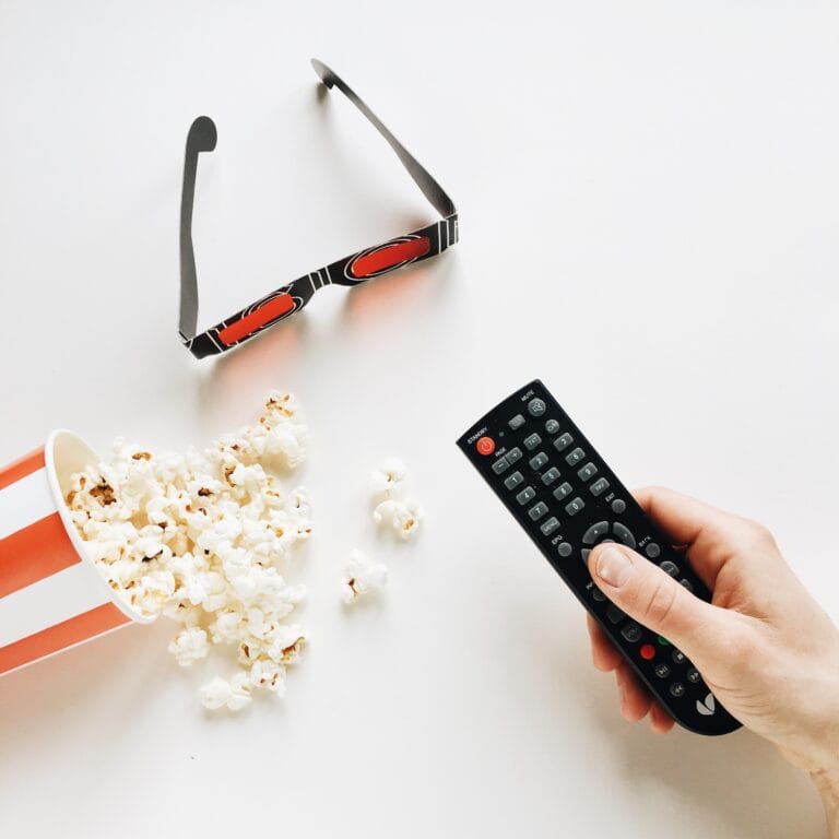 o SSIPTV APK Pure, uma fonte segura e prática para instalar o aplicativo.